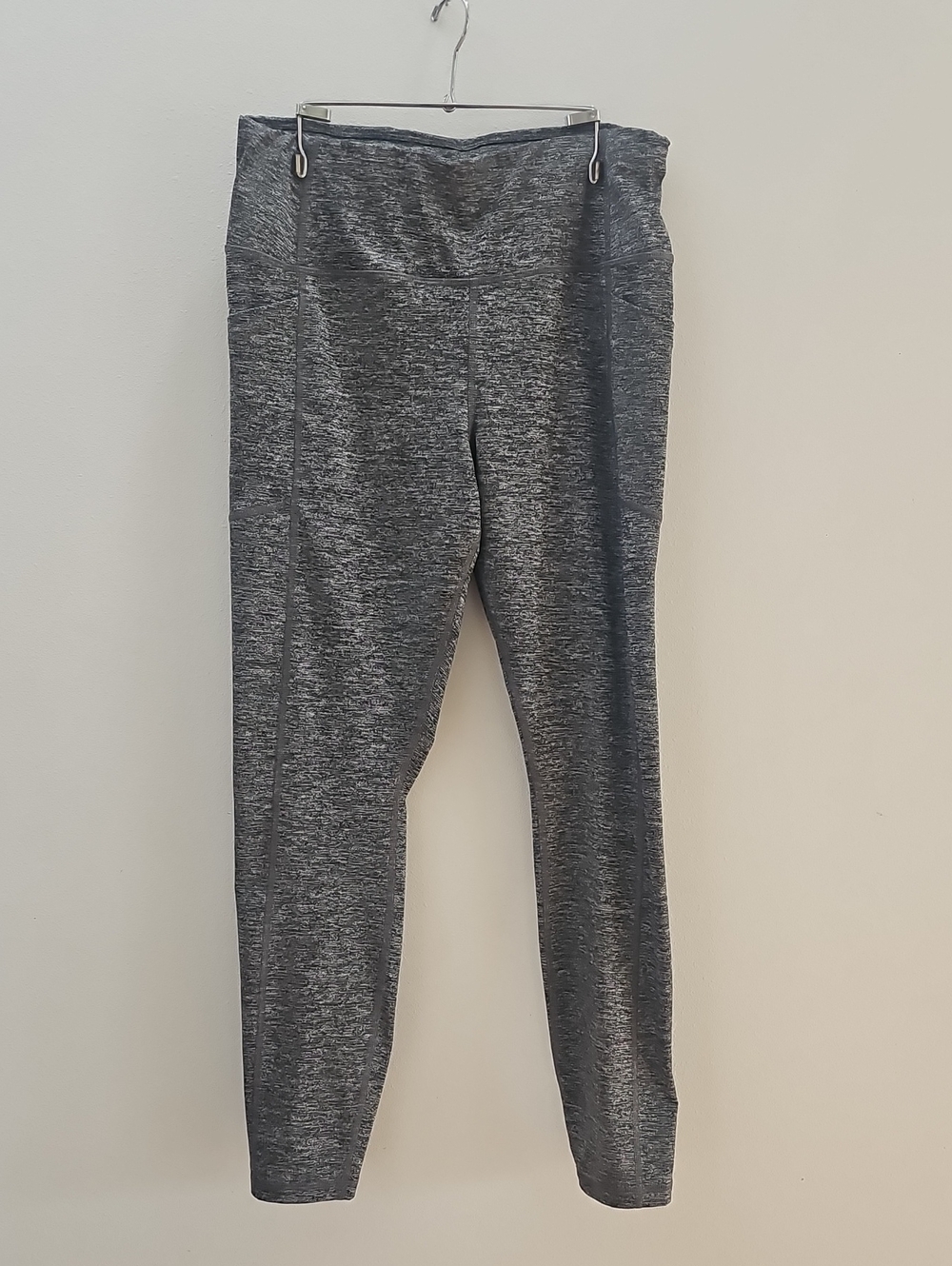 Avia Charcoal Heather Performance Leggings
